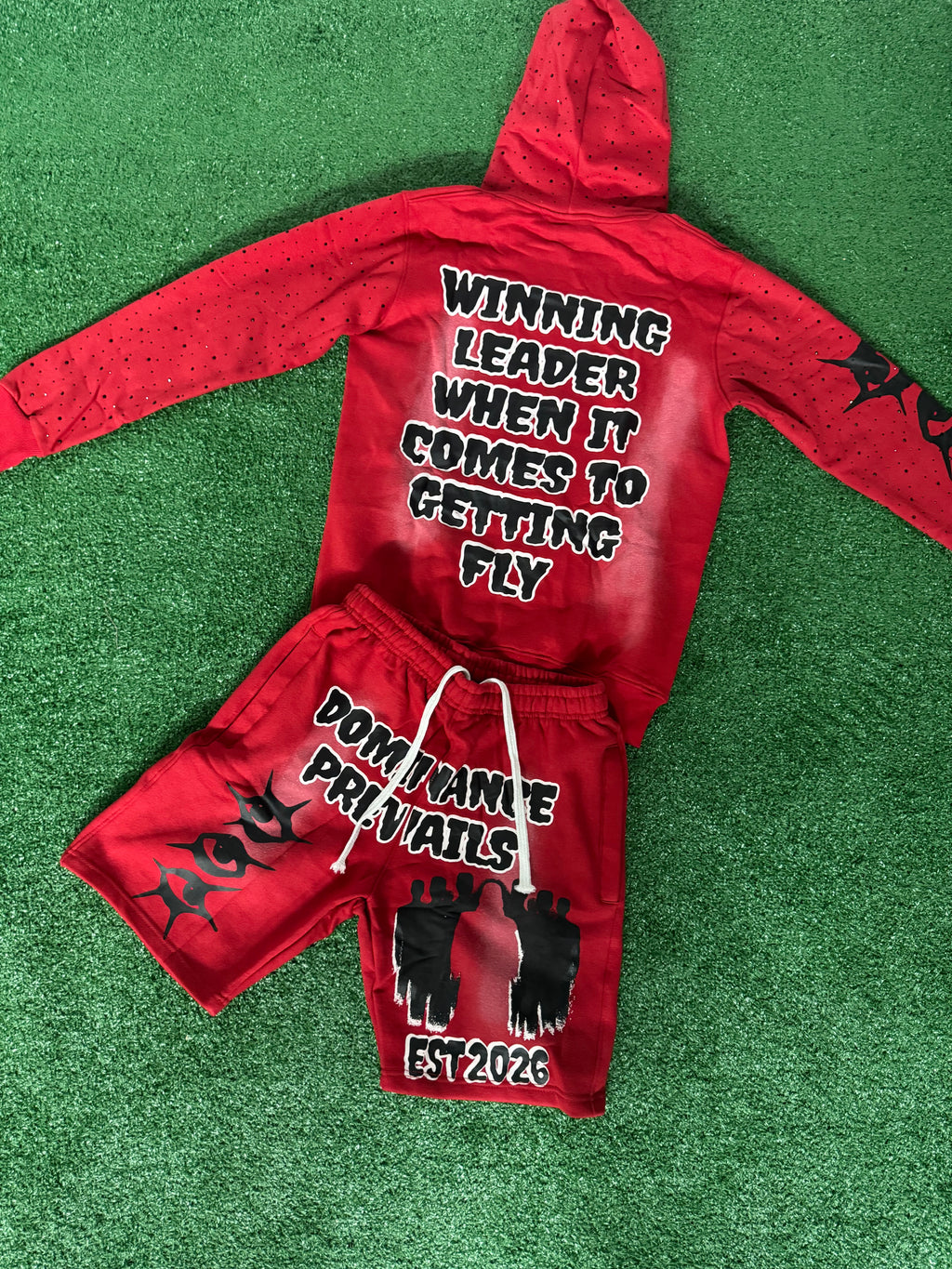 DOMINANCE PREVAILS RED SET